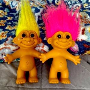 Set of two trolls